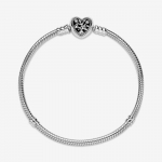 Серебряный браслет змейка и застежка-сердечко с прозрачным кубическим цирконием и черной эмалью