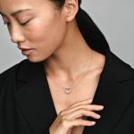 Серебряное колье Heart с прозрачными фианитами