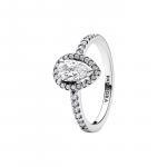 Кольцо из стерлингового серебра с прозрачным кубическим цирконием.