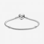 Серебряный браслет змейка и застежка-сердечко с прозрачным кубическим цирконием и черной эмалью