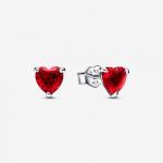 Серьги-гвоздики Heart из серебра c красным кристаллом