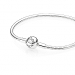 Snake chain silver bracelet with round clasp