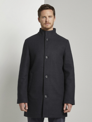 Jackets        Coats