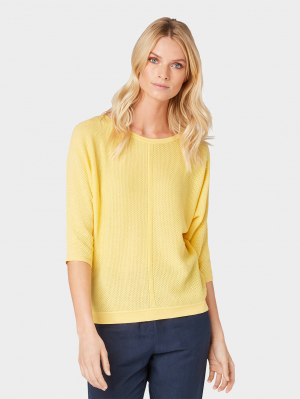 structured batwing sw, daylily yellow, M