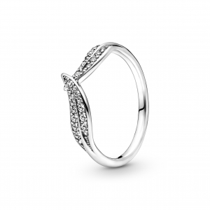 Leaves sterling silver ring with clear cubic zirconia