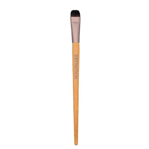 Seventeen Многофункциональная кисть для теней DEFINITION BRUSH BAMBOO HANDLE