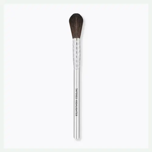 MESAUDA PENNELLO F08 Tapered Highlighter Кисть для хайлайтера