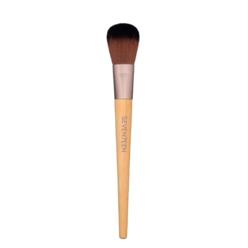 Seventeen Кисть для румян BLUSH BRUSH BAMBOO HANDLE