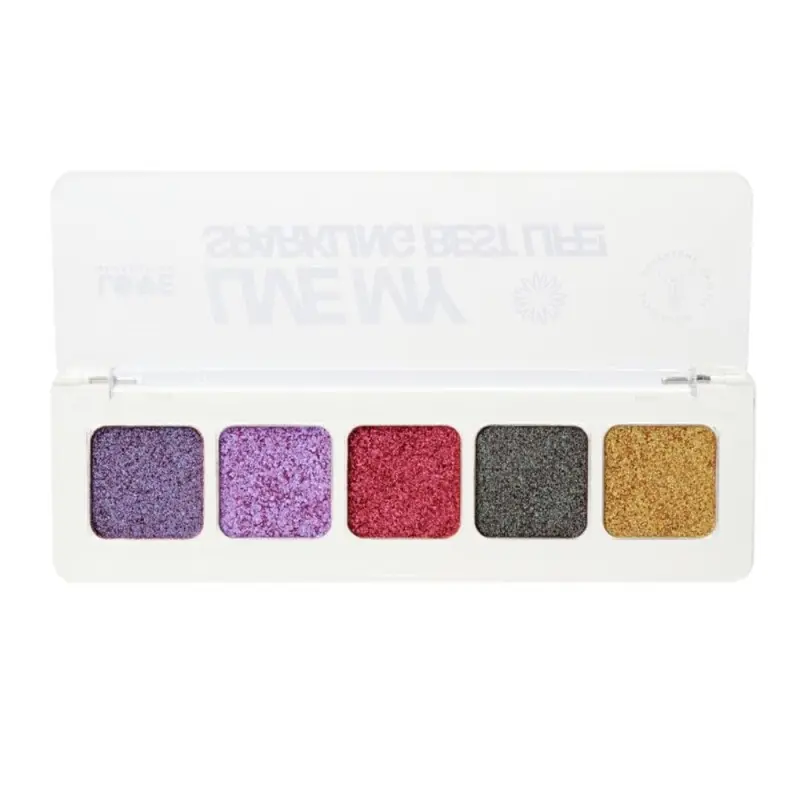 Love Generation Палетка дуохромных теней для век / Duochrome Eyeshadow Palette Live my sparkling best life! 01