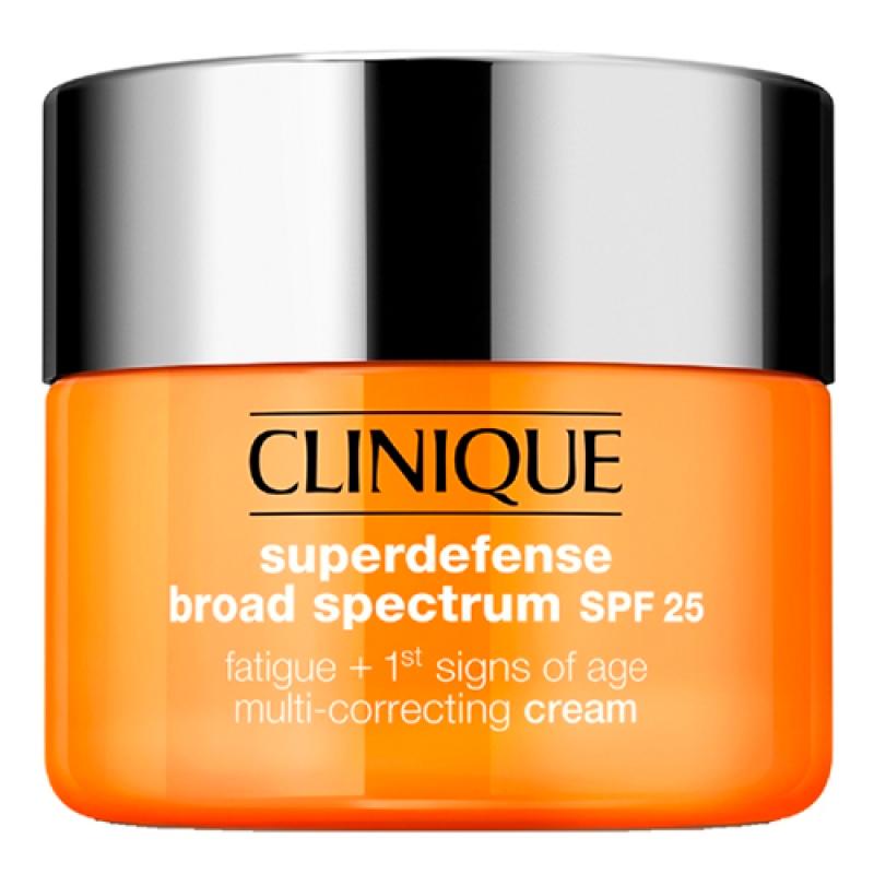 Clinique - Superdefense SPF25 CO 30ml