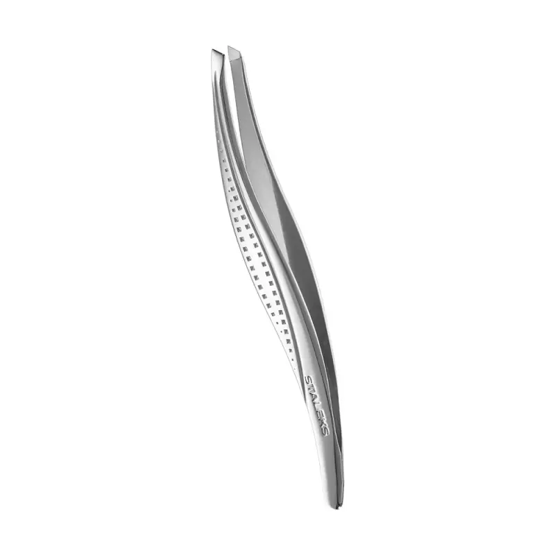 Staleks Pro Expert Пинцет для бровей CLASSIC 12 TYPE 3 (широкие скошенные кромки)