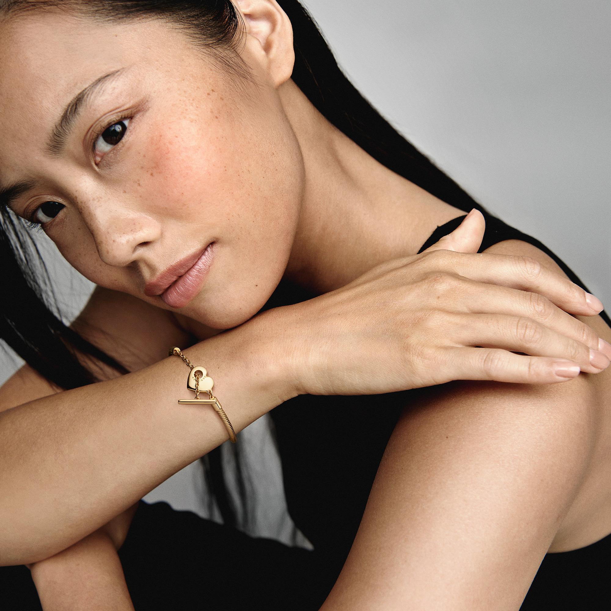 Браслет змейка с Т-образной застежкой в форме сердца, покрытие из золота 14 карат Браслет змейка с Т-образной застежкой в форме сердца, покрытие из золота 14 карат