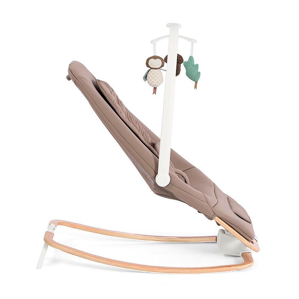 Шезлонг Joie Dreamer Strata Acorn Wood Шезлонг Joie Dreamer Strata Acorn Wood
