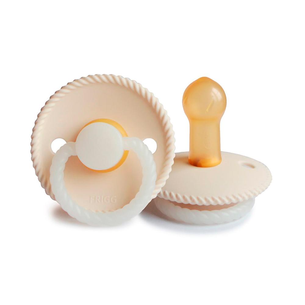 Пустышка FRIGG Rope Latex Cream Night 6-18м