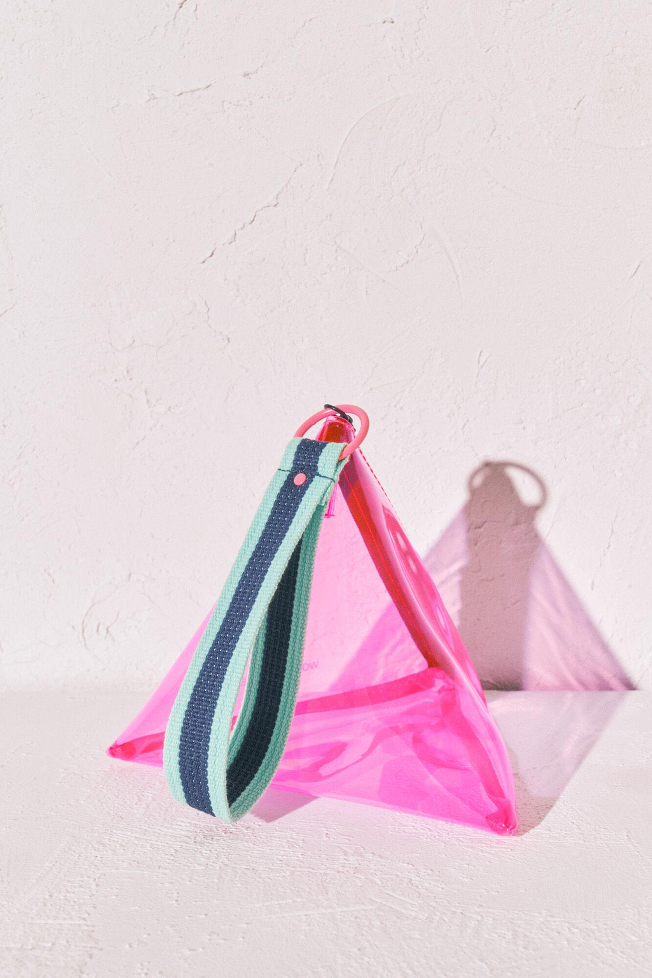 BB TRIANGLE BAG PK