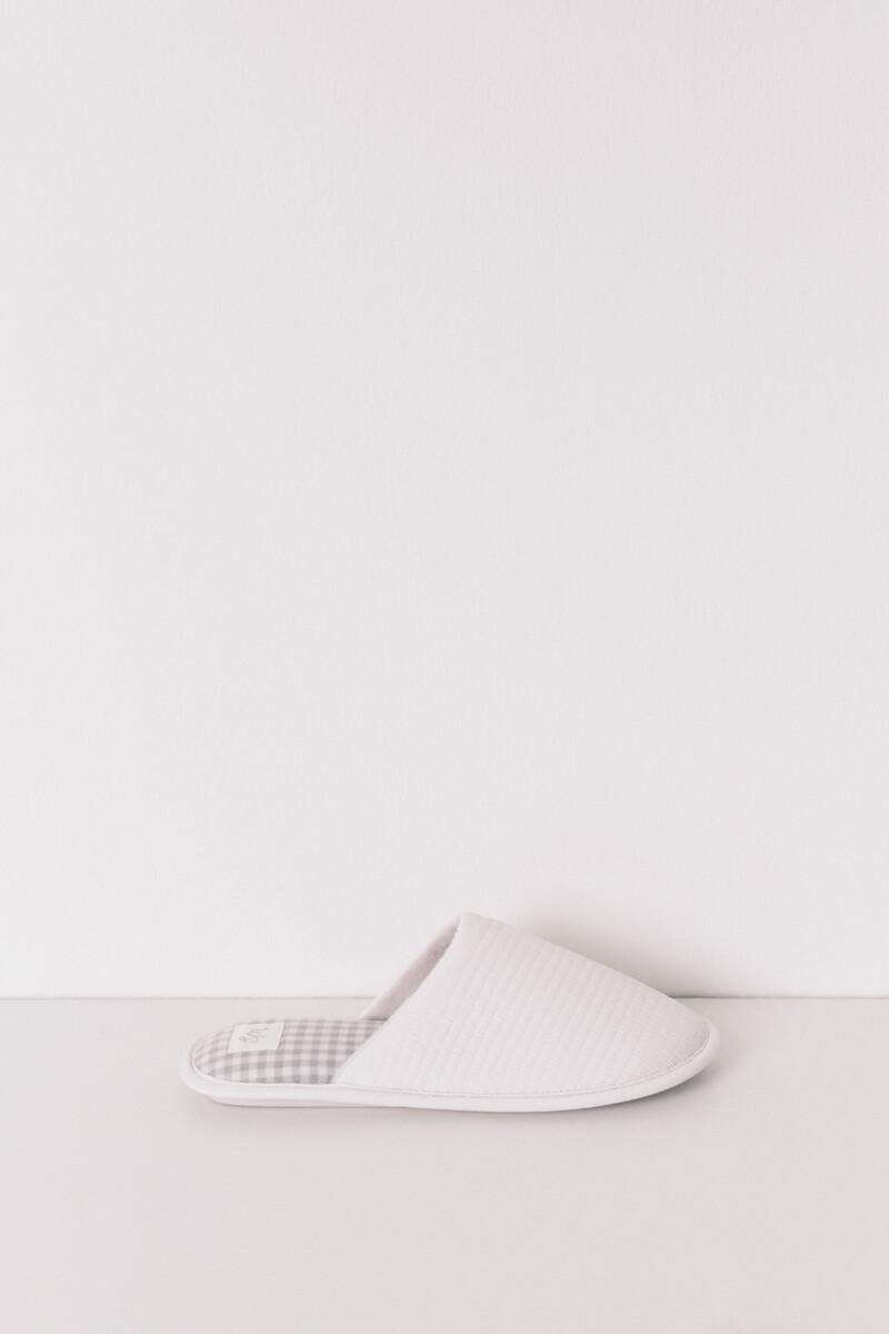 SNEAKER COLL.