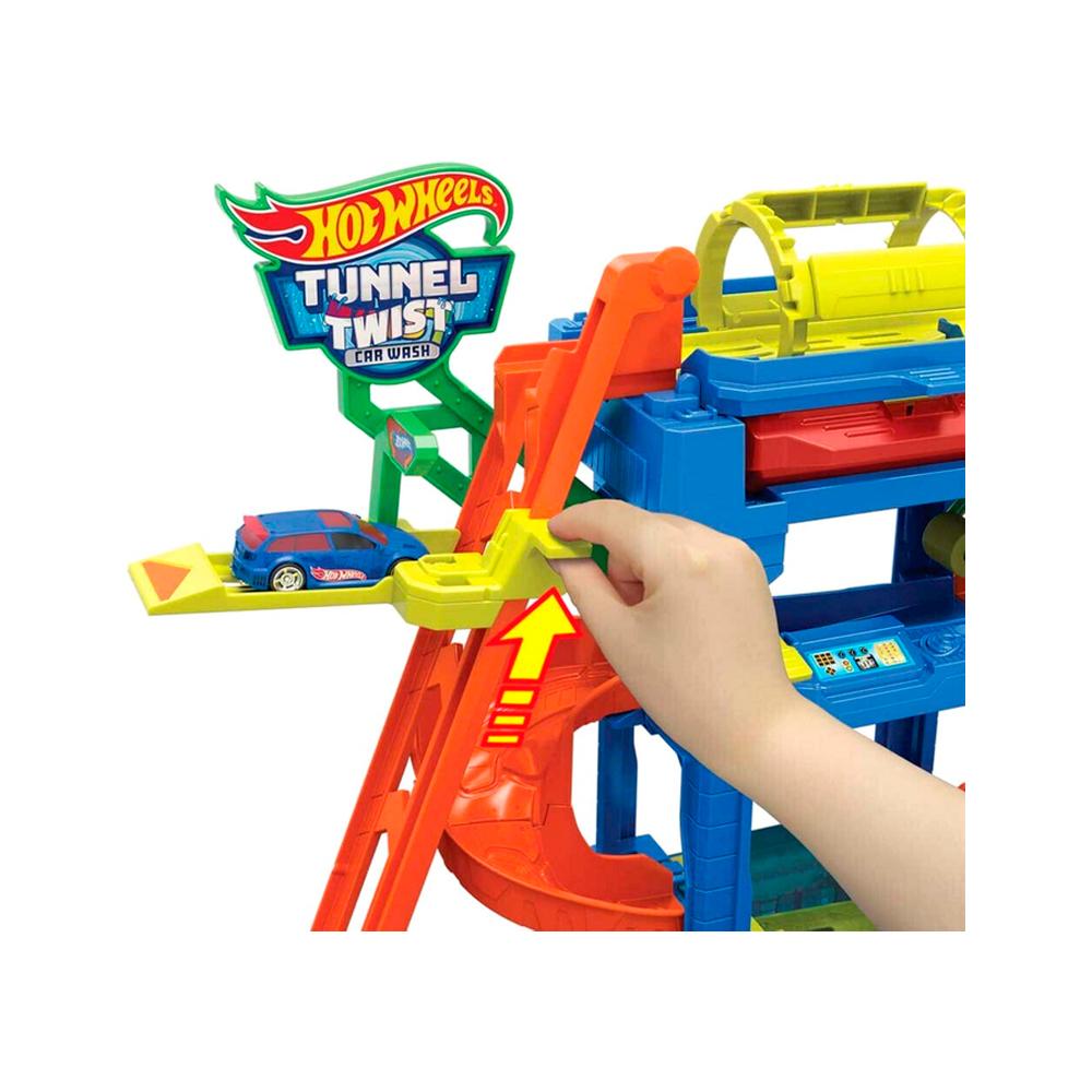 Игровой набор Hot Wheels Автомойка безумные виражи Mattel