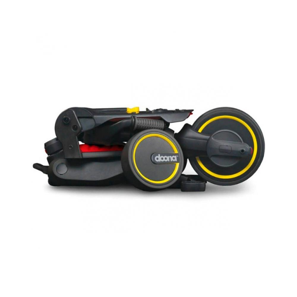 Складной трехколесный велосипед Doona Liki Trike S1 красный 10м+