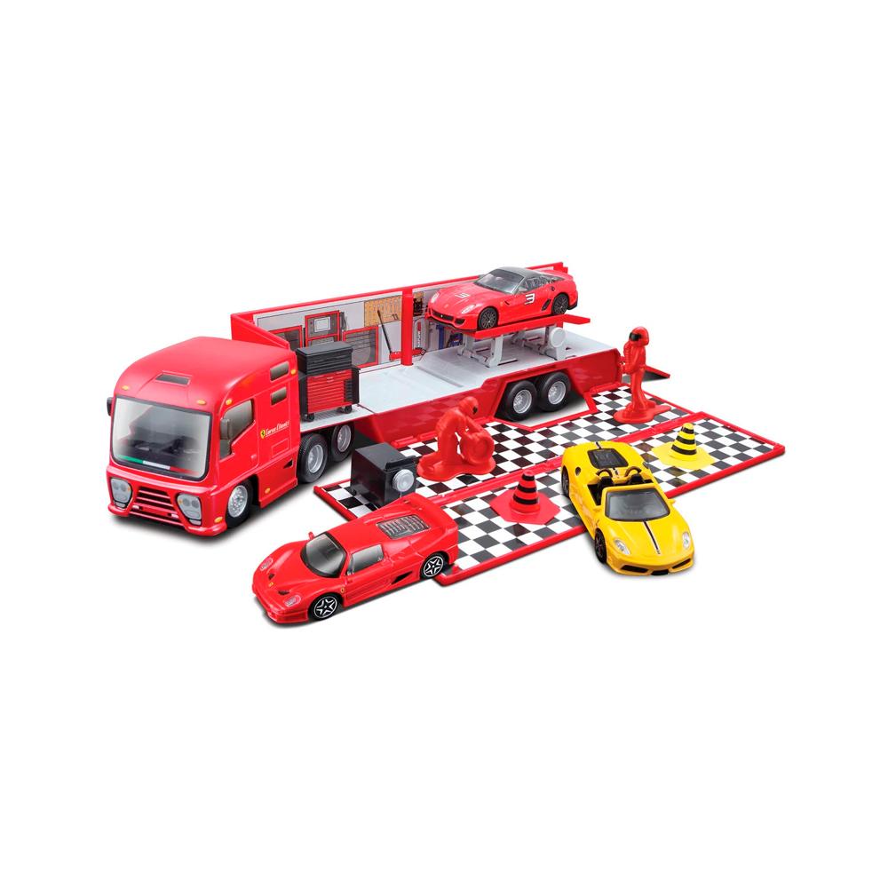 Игровой набор Гоночный трейлер-кейс с die-cast машинкой 1:43 и 6-ю аксессуарами, Ferrari Race&Play, Bburago