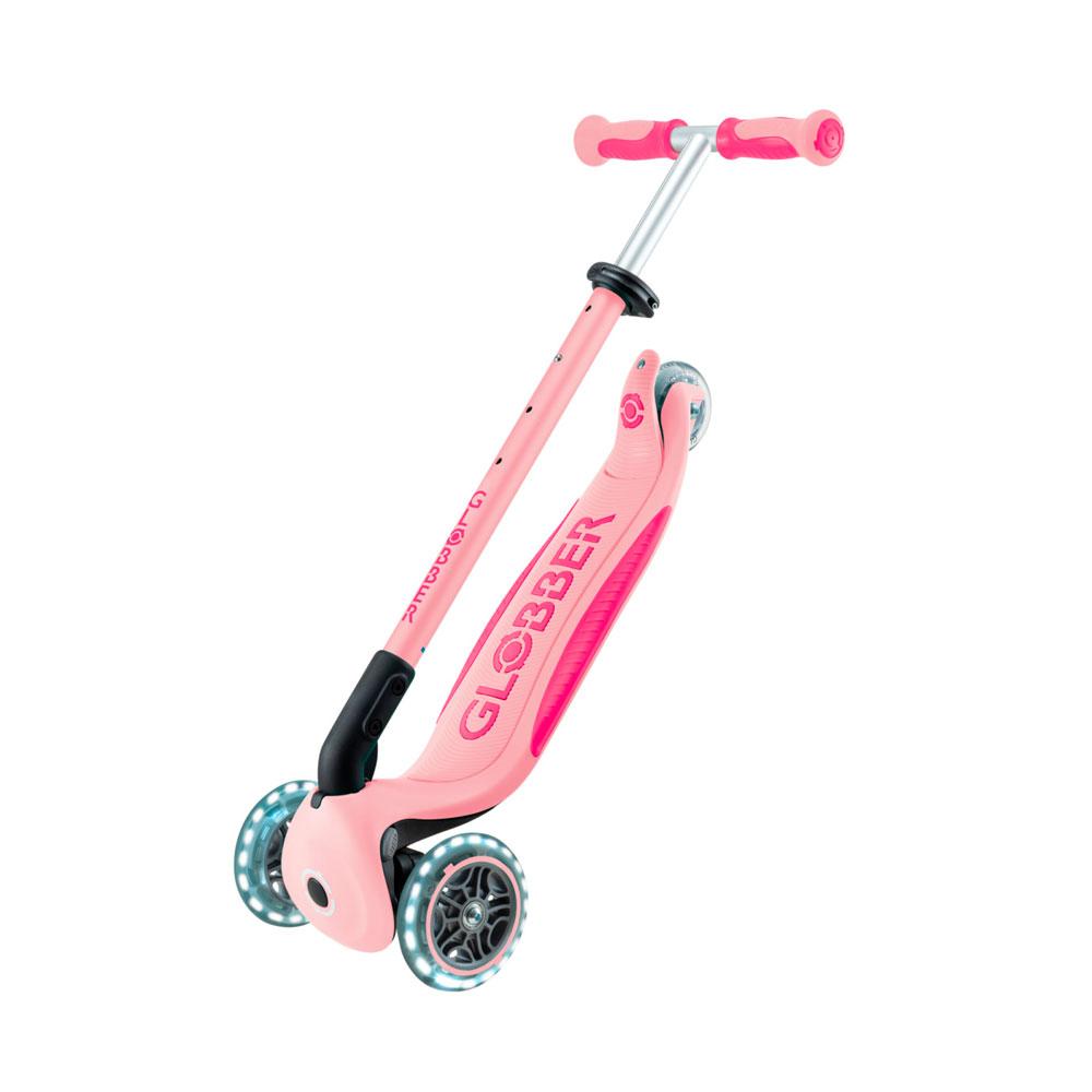 Трёхколесный самокат Globber Go Deluxe Flash Lights Pastel Pink