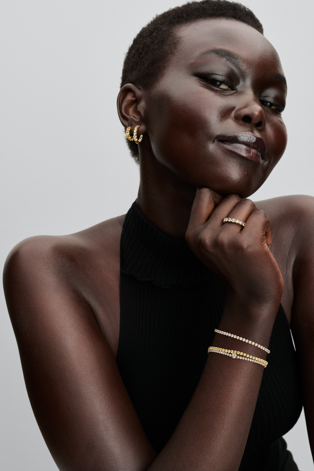 14k gold-plated bracelet with vibrant yellow crystal