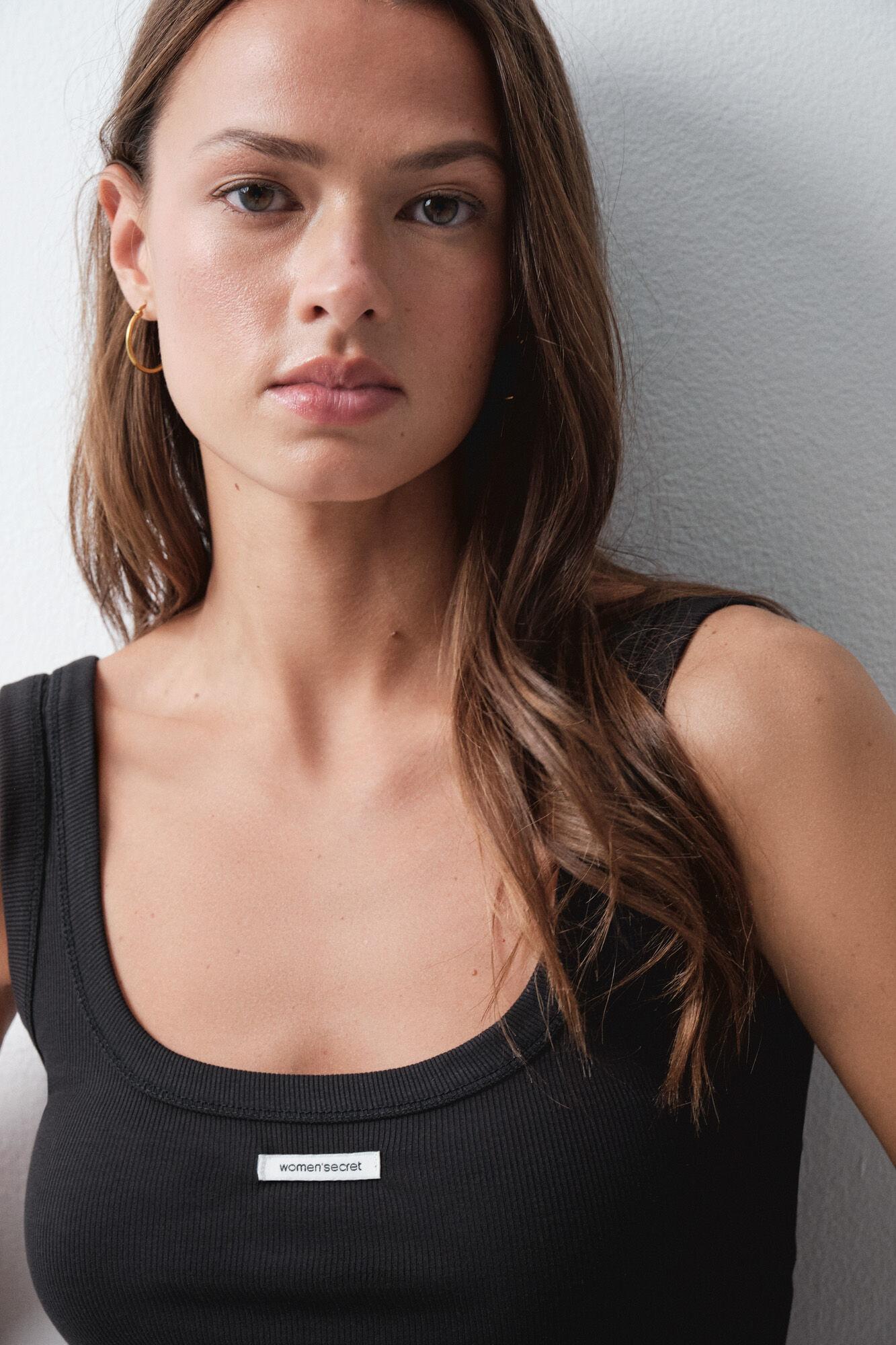 TC BLACK TANK PJ
