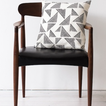 Кресло 50x40 коричневый черный