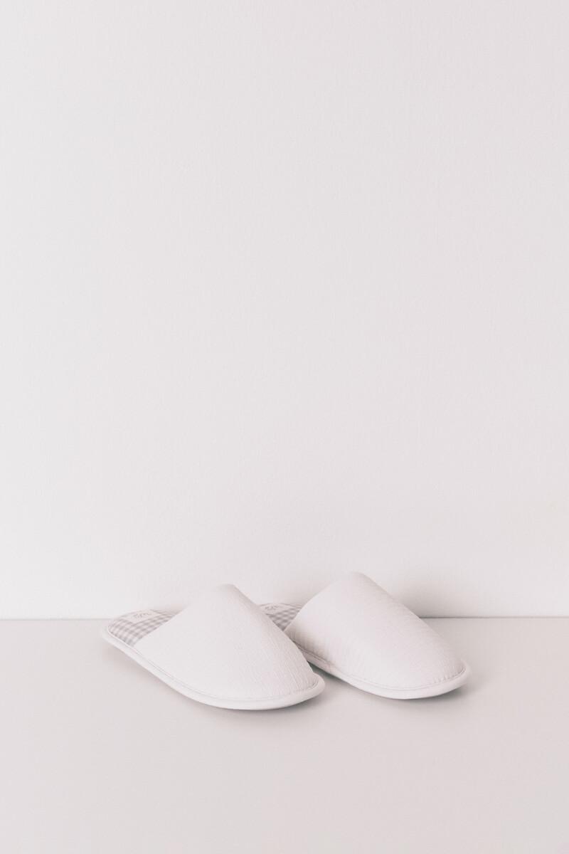 SNEAKER COLL.