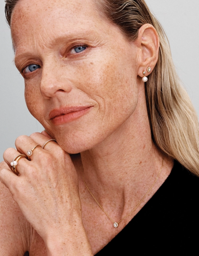 14k Gold-plated stud earrings with clear cubic zirconia