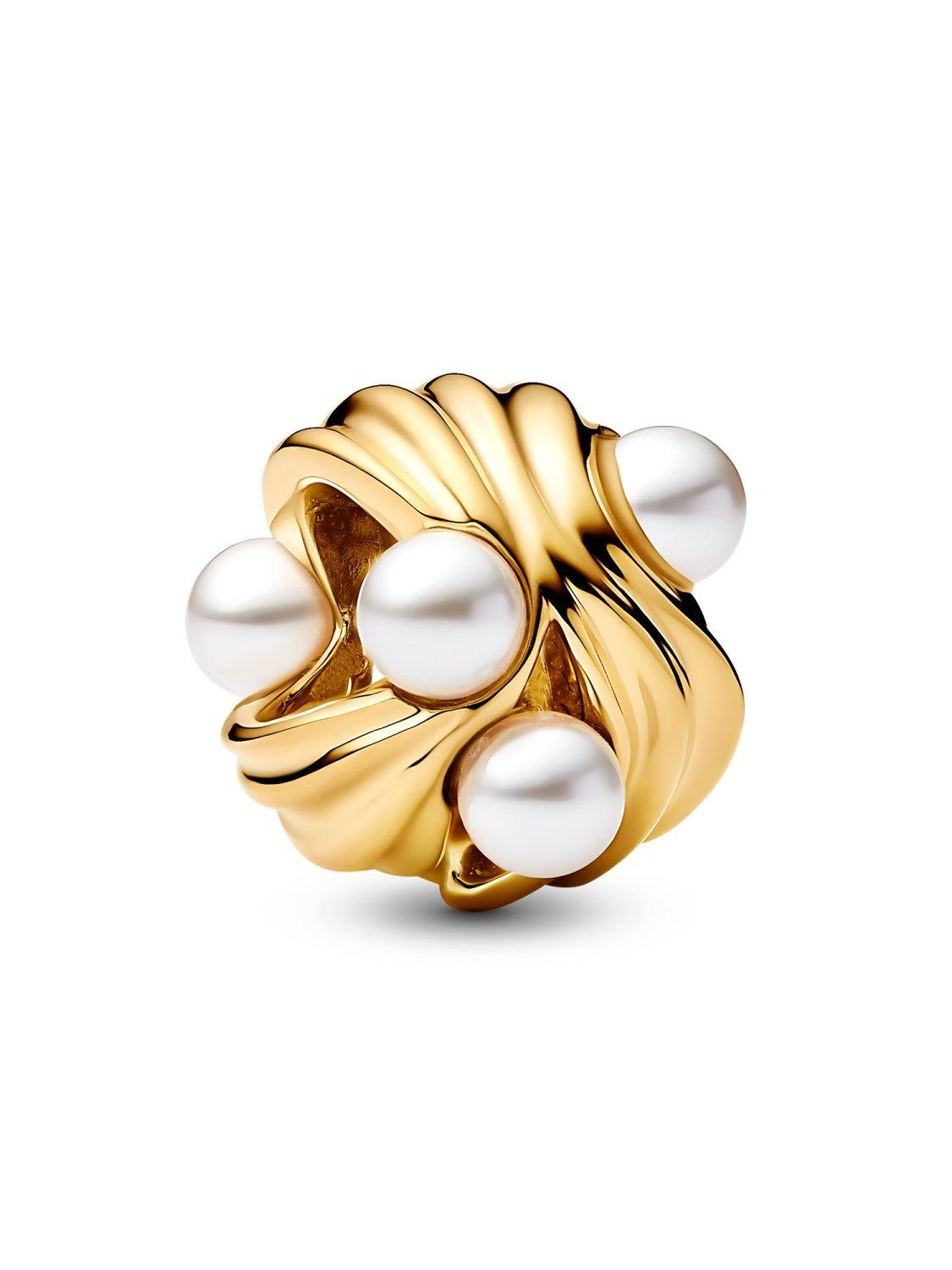 14k gold-plated charm with white lacquered artificial pearl