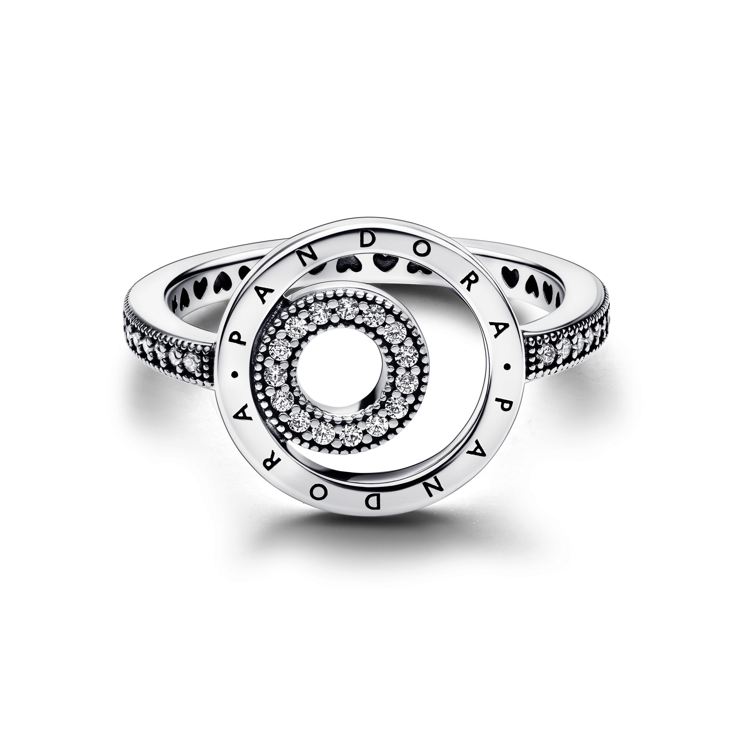 Серебряное кольцо PANDORA с логотипом и прозрачным кубическим цирконием