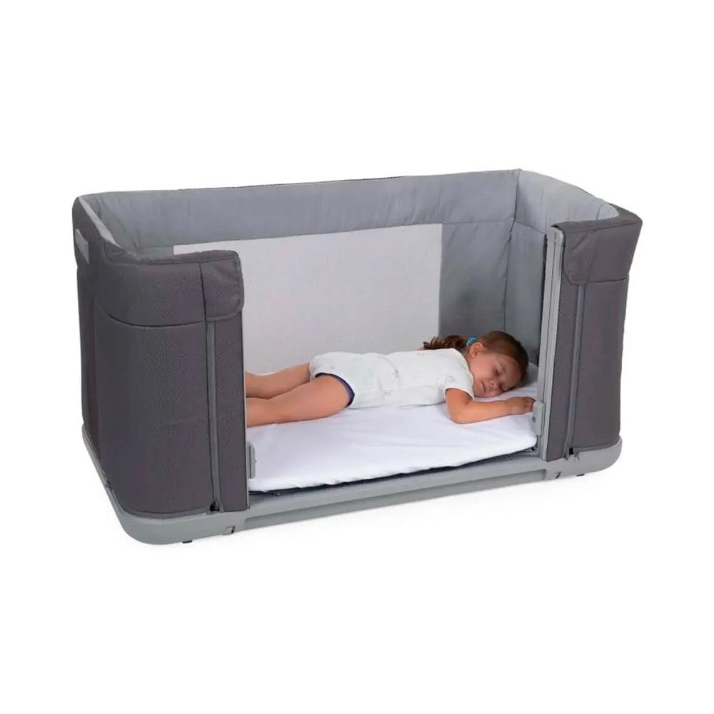 Приставная кроватка Chicco Next2Me Forever moon grey Приставная кроватка Chicco Next2Me Forever moon grey