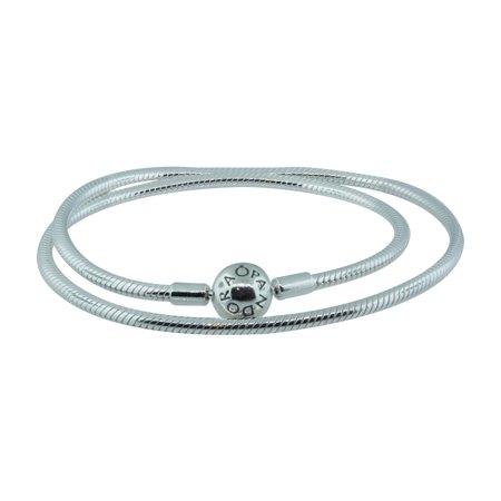 Silver necklace with round clasp